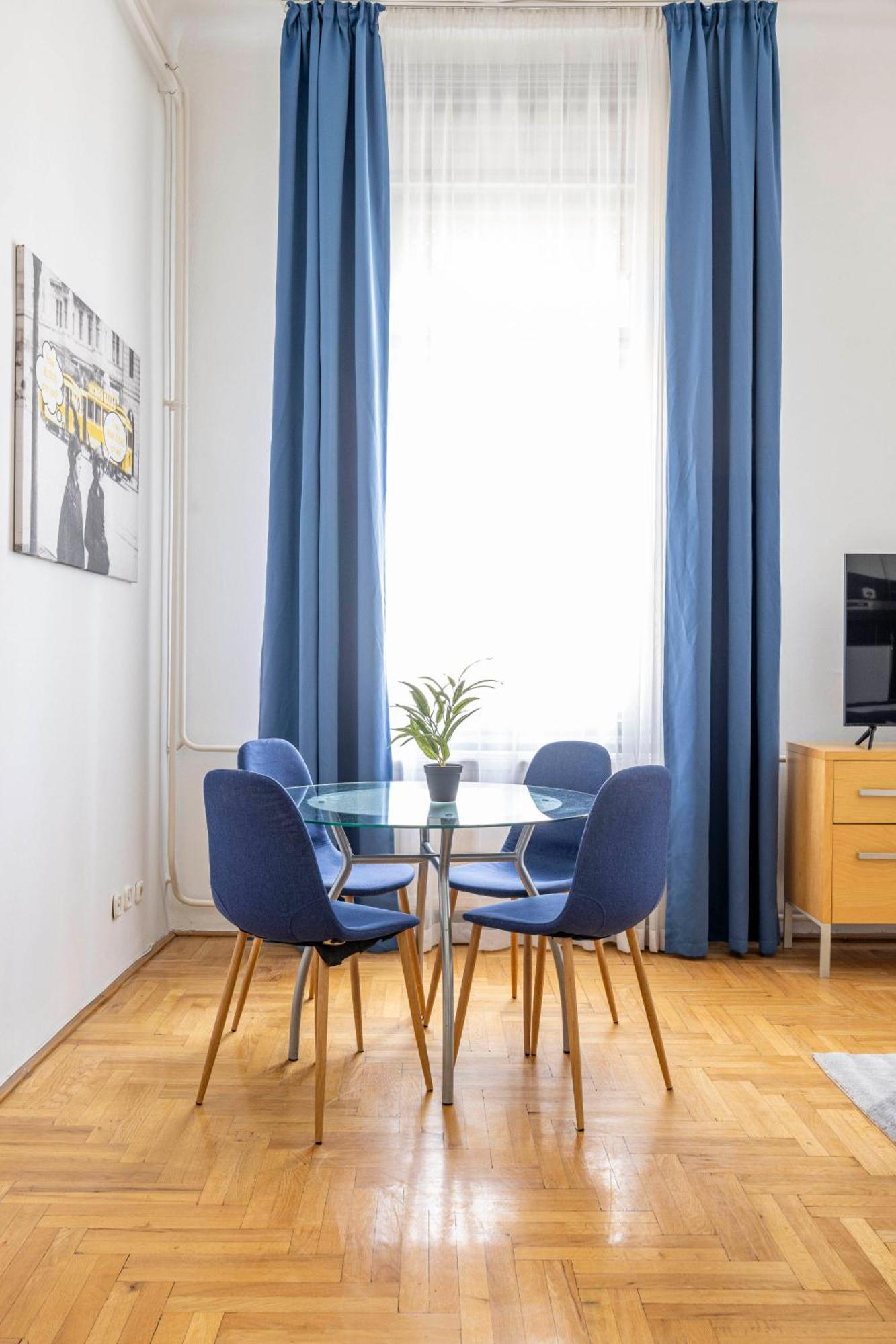 Super Central Cozy Home On The St. Stephen Road Budapest Exterior photo